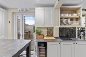 Photo 17- click for photo gallery